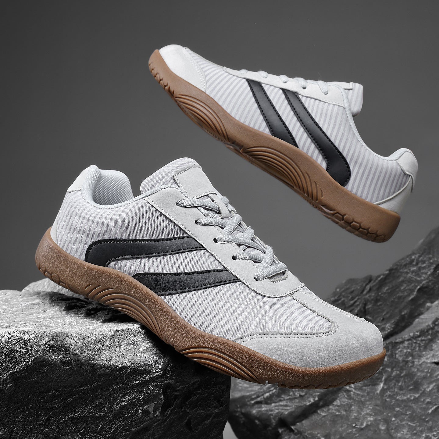 WideSamba™ sneakers met brede voorvoet